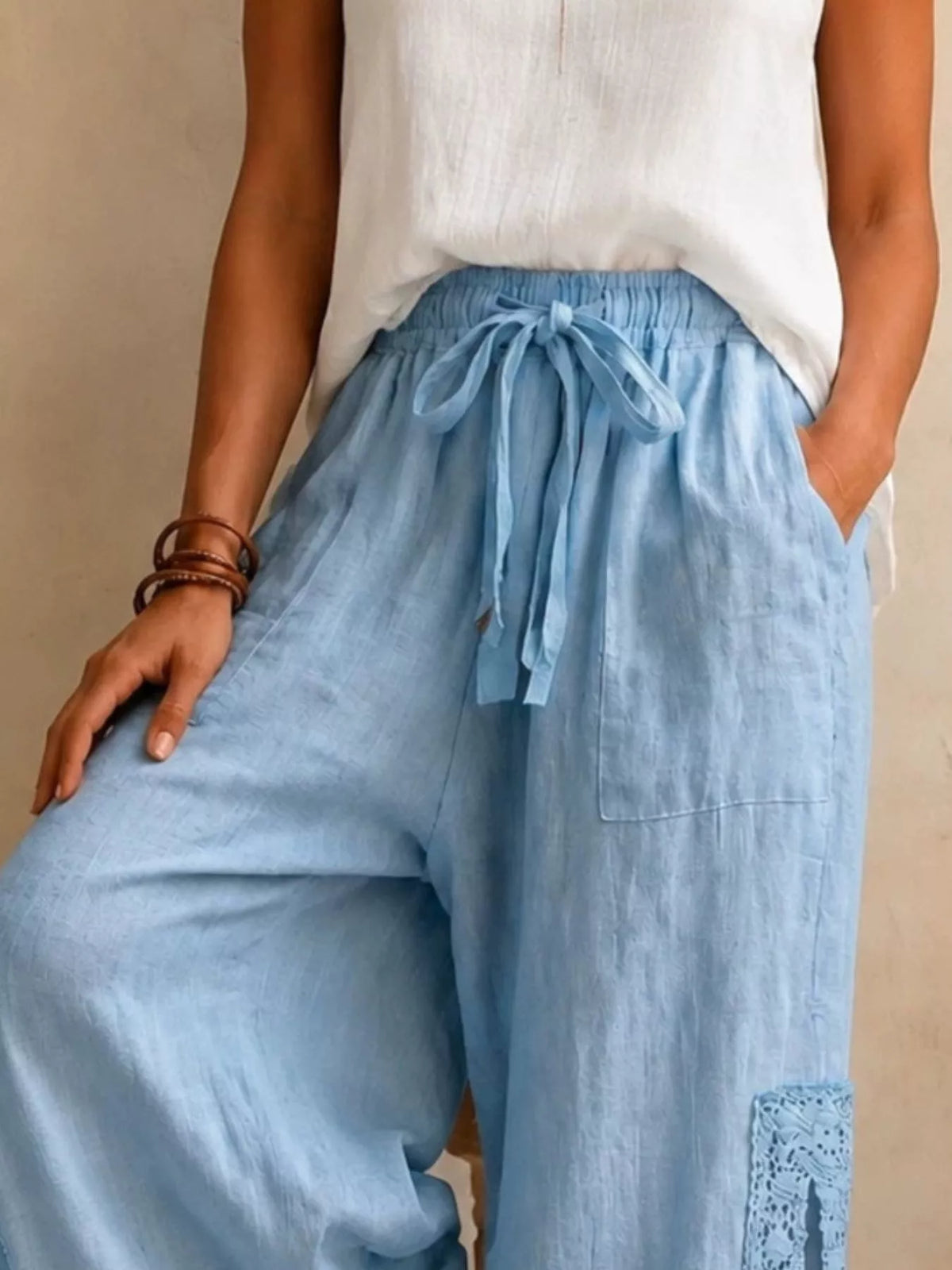 Lace-Detail Slit Wide Leg Pants