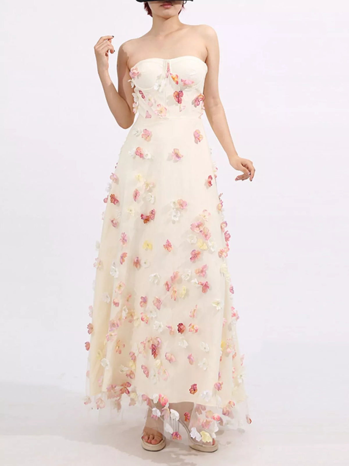 Floral Applique Tulle Maxi Dress in Apricot
