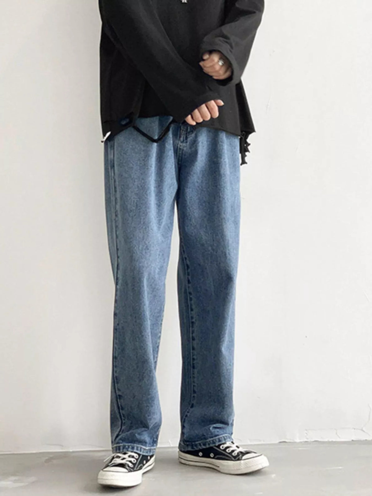 Men's Loose Fit Washed Jeans