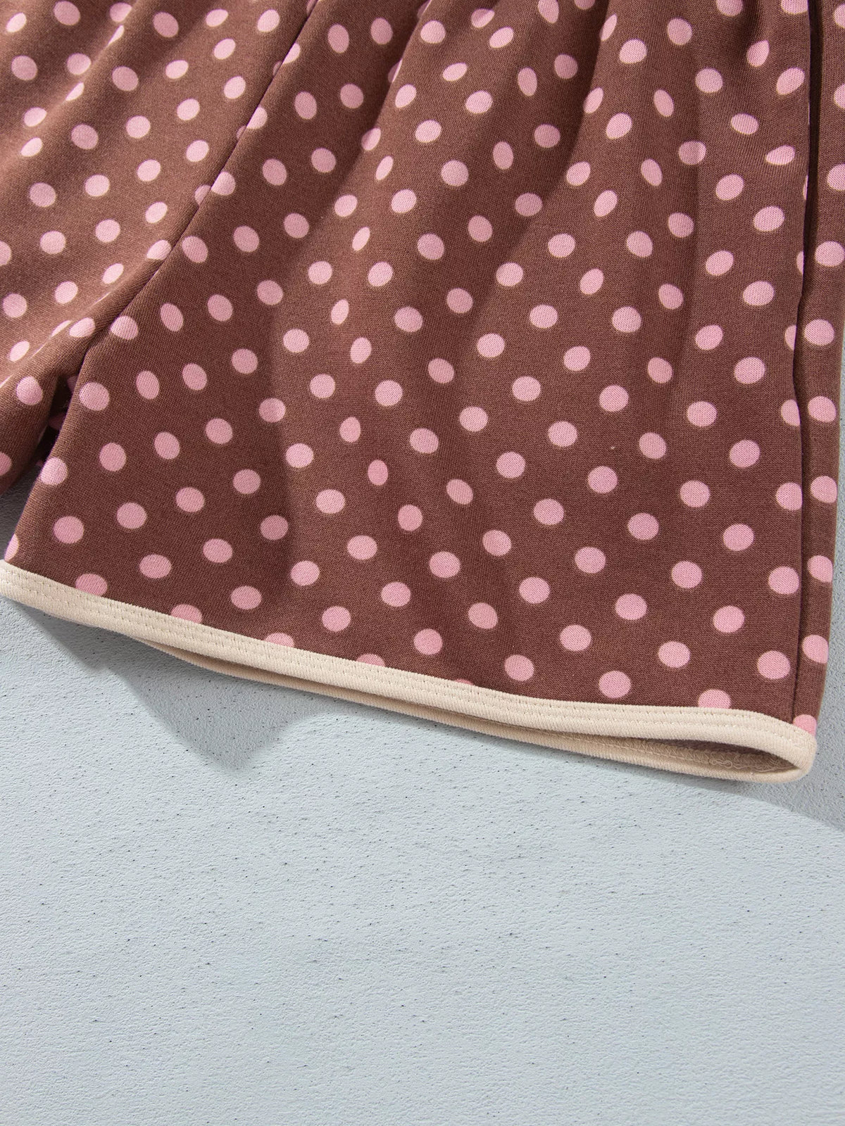 Polka Dot Baggy Pullover & Shorts Set in Beige
