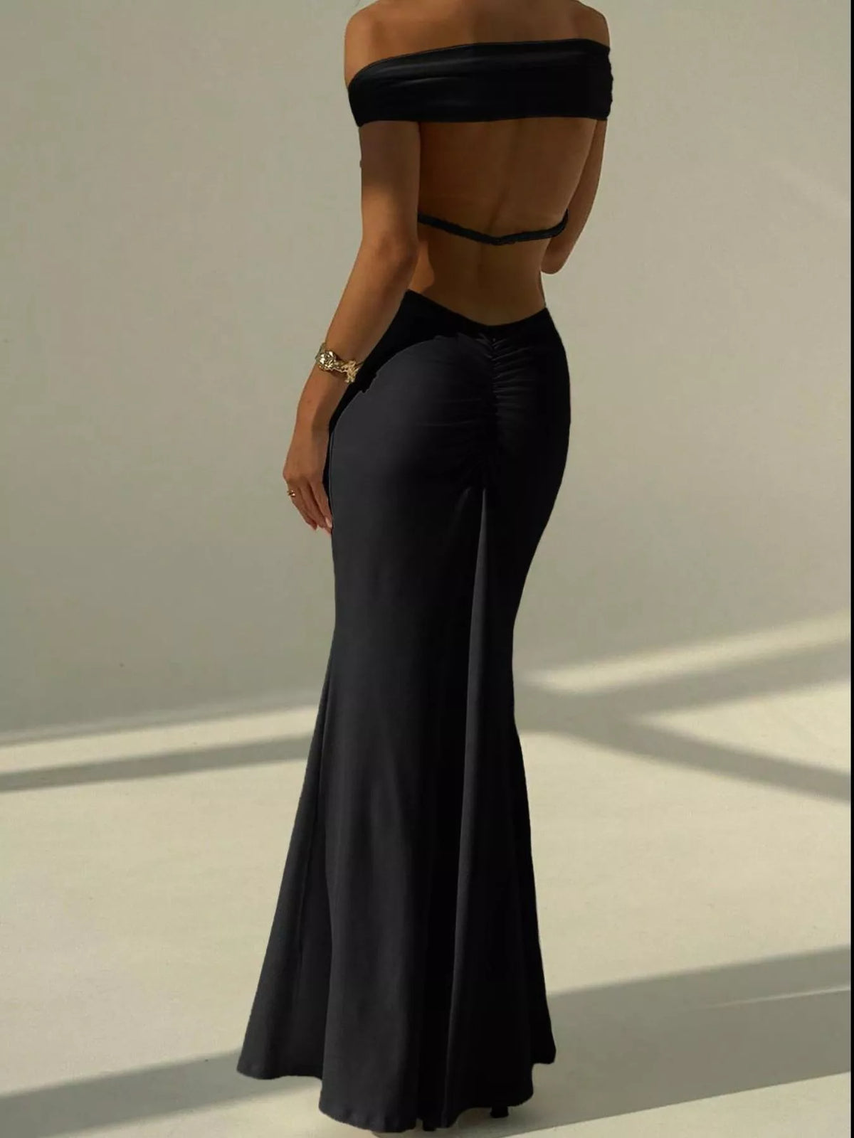 Backless Off-Shoulder Bodycon Mermaid Maxi Dress