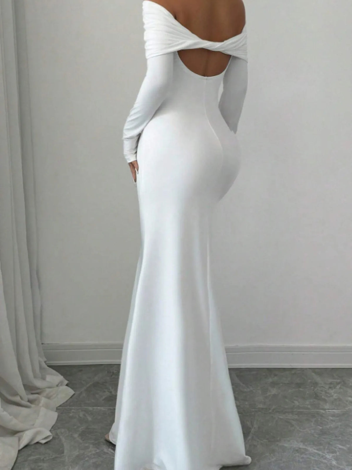 Off-Shoulder Backless Bodycon Maxi Dress