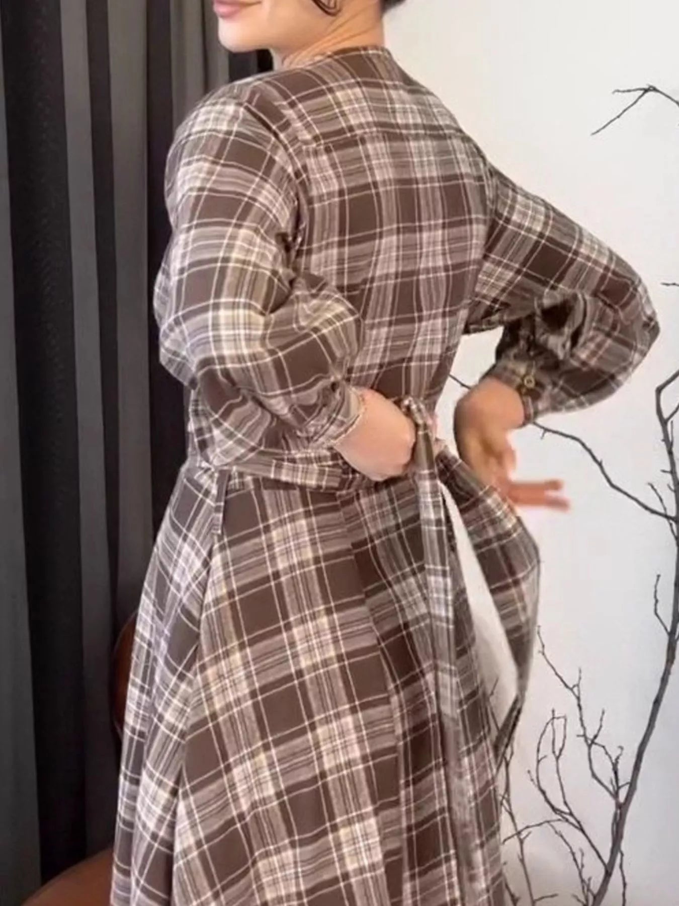 Plaid Puff Sleeve Midi Dress