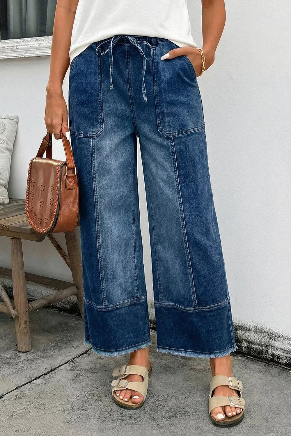 Raw Hem Wide Leg Denim Pants in Medium