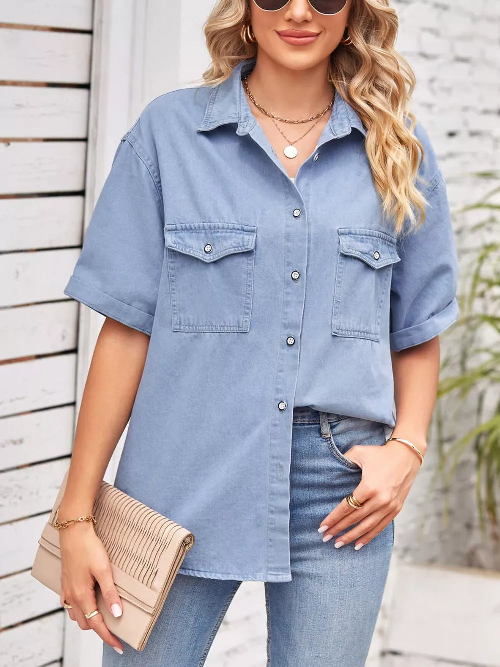 Collared Short-Sleeve Denim Jacket in Light by Manny