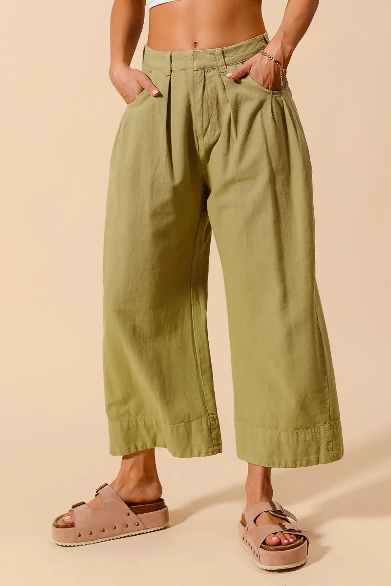 So Me Wide-Leg Chino Pants in Sage