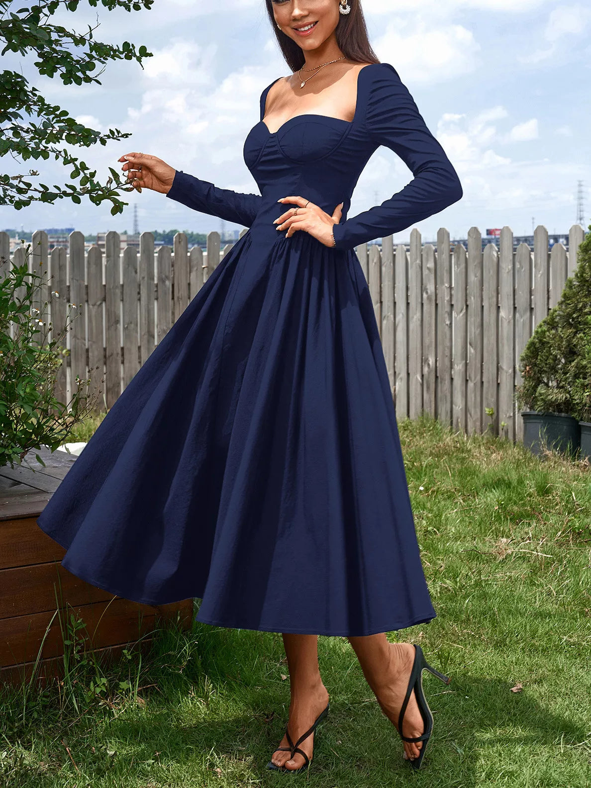 Sweetheart Neckline Long Sleeve A-Line Midi Dress
