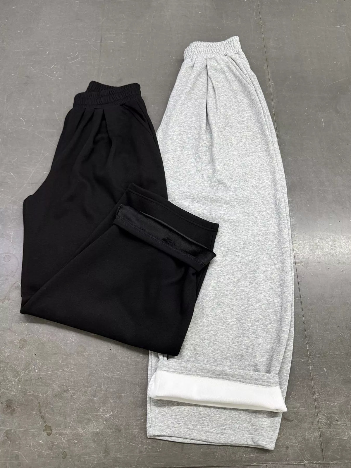 Elastic Waist Wide-Leg Sweatpants