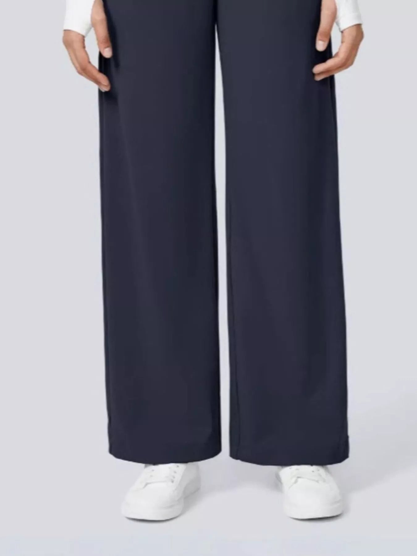 Pocketed Wide Leg Pants