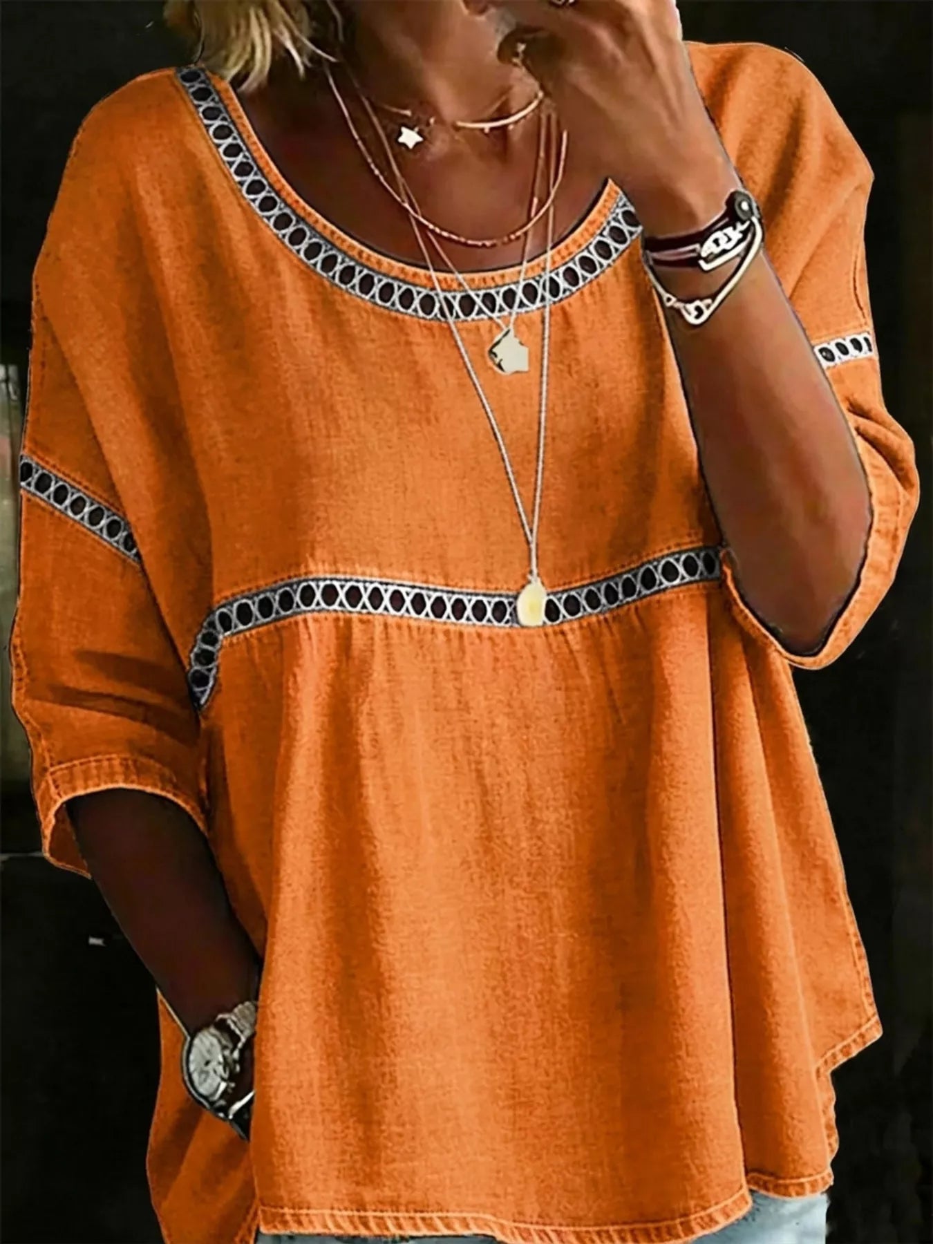 Hollow Out Round Neck Top