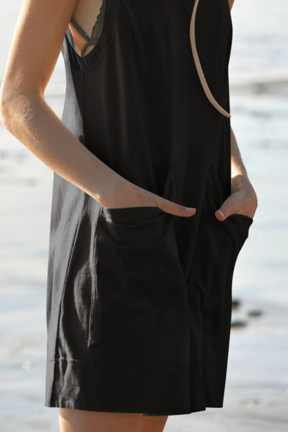Round Neck Sleeveless Romper