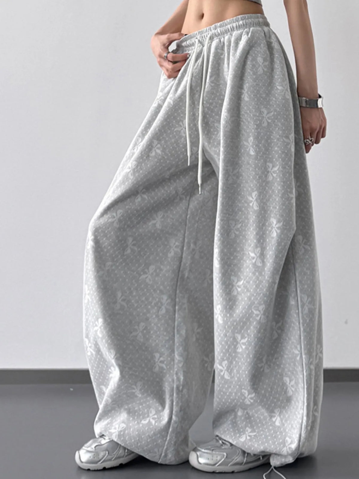 Wide Leg Drawstring Pants in White