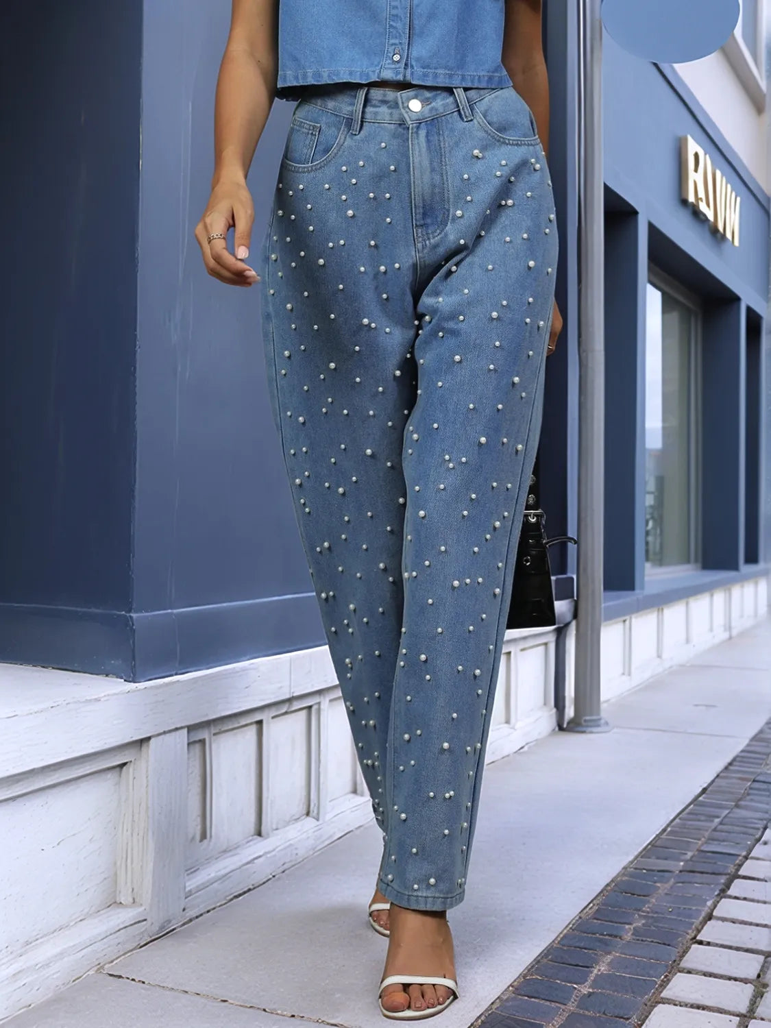 Pearl Detail Jeans in Medium Wash
