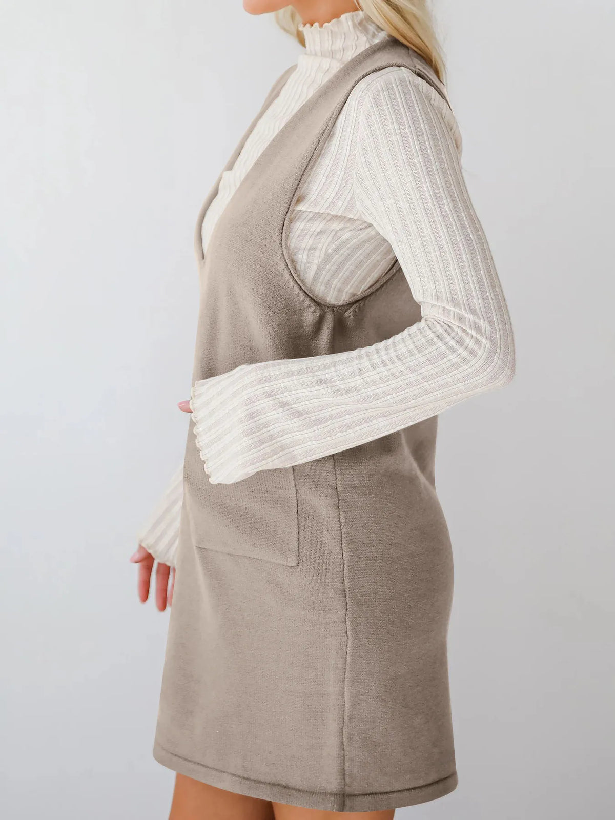 Sleeveless Knit Dress with Pockets