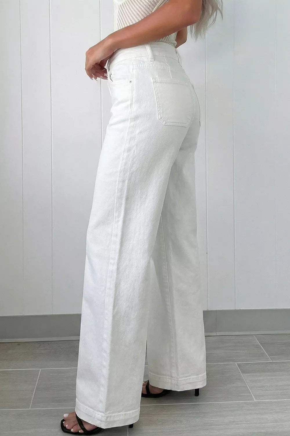 2-Button High-Waist Wide-Leg Jeans in White