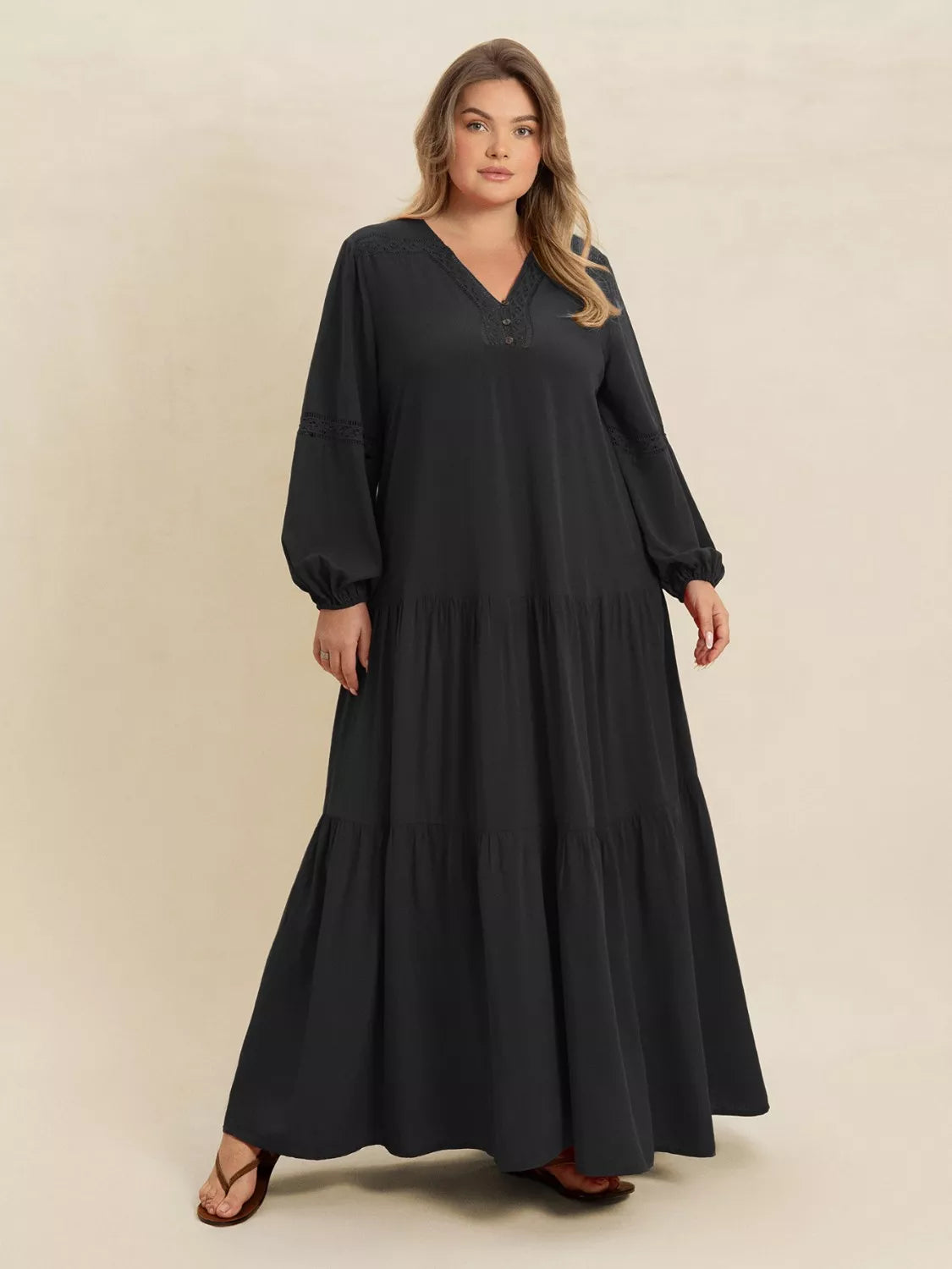 Bohemian Tiered Maxi Dress with Balloon Sleeves