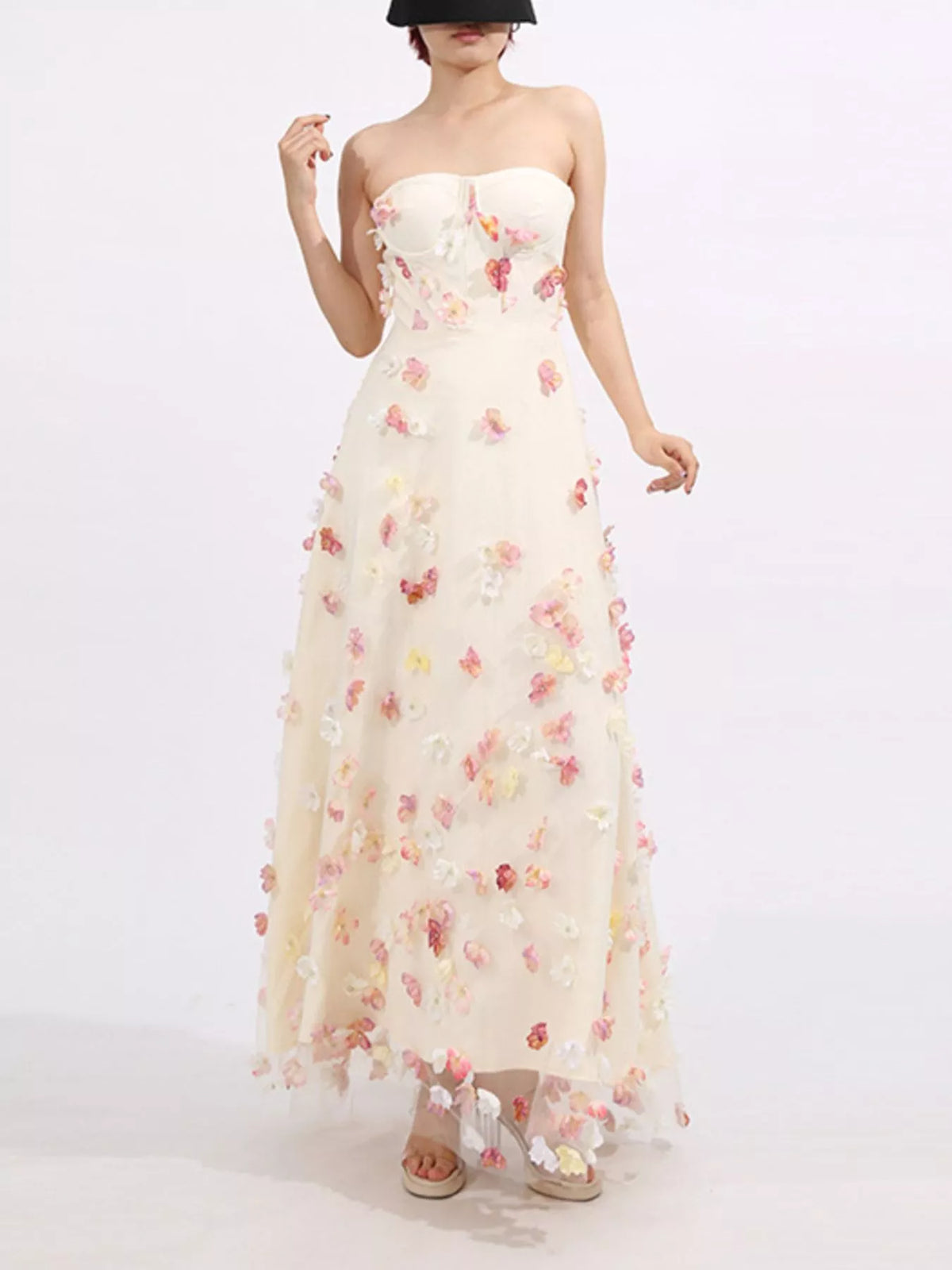 Floral Applique Tulle Maxi Dress in Apricot
