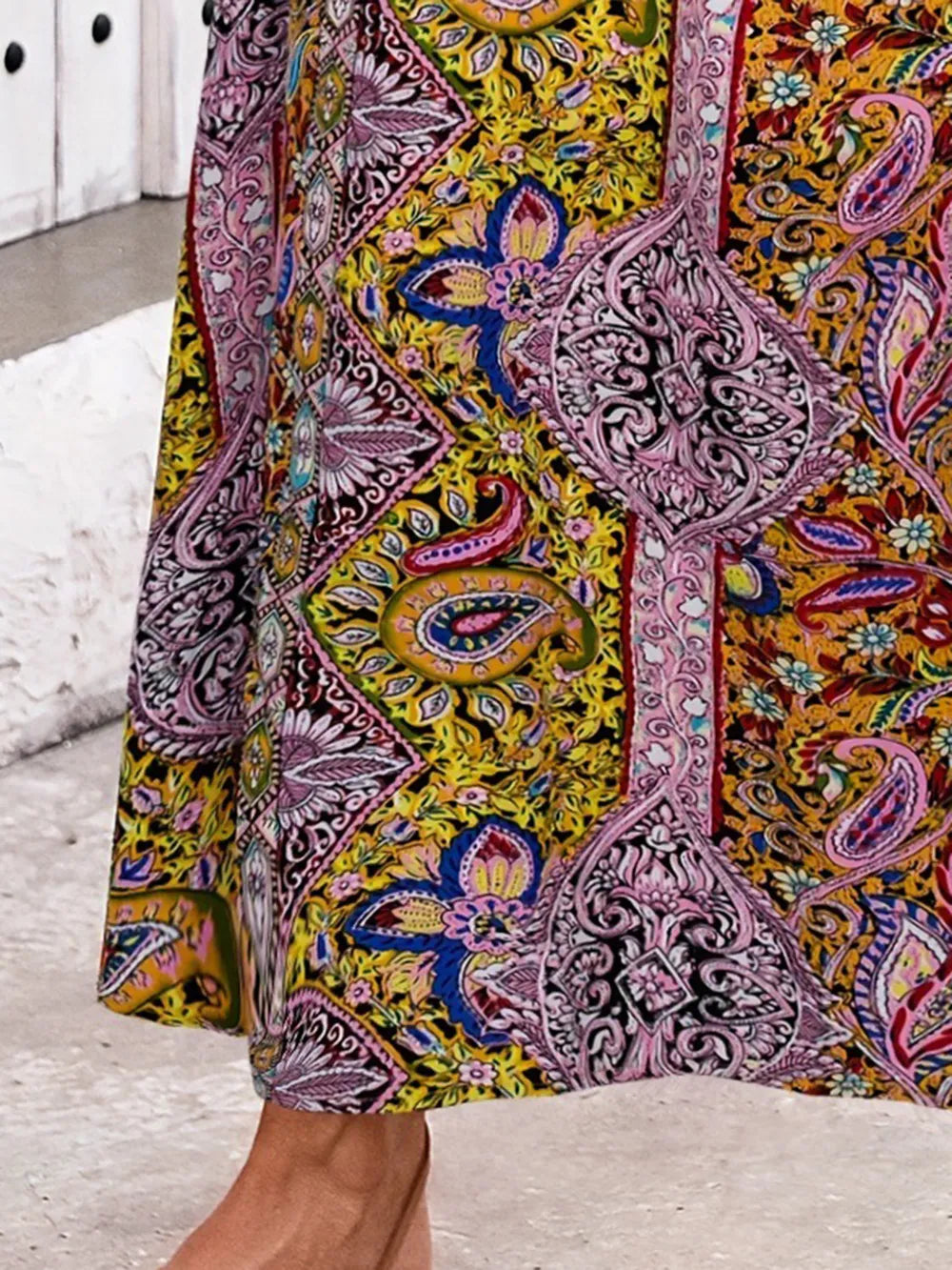 Printed Elastic-Waist Skirt with Slit