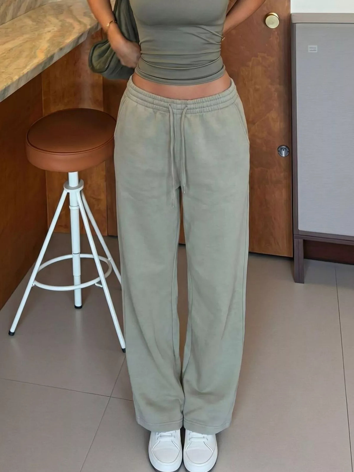 High-Waisted Wide-Leg Sweatpants in Grayish Green