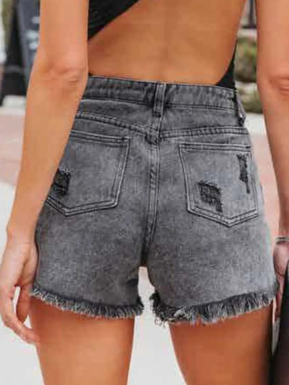 Distressed Fringe-Hem Denim Shorts by Y.Y@Denim