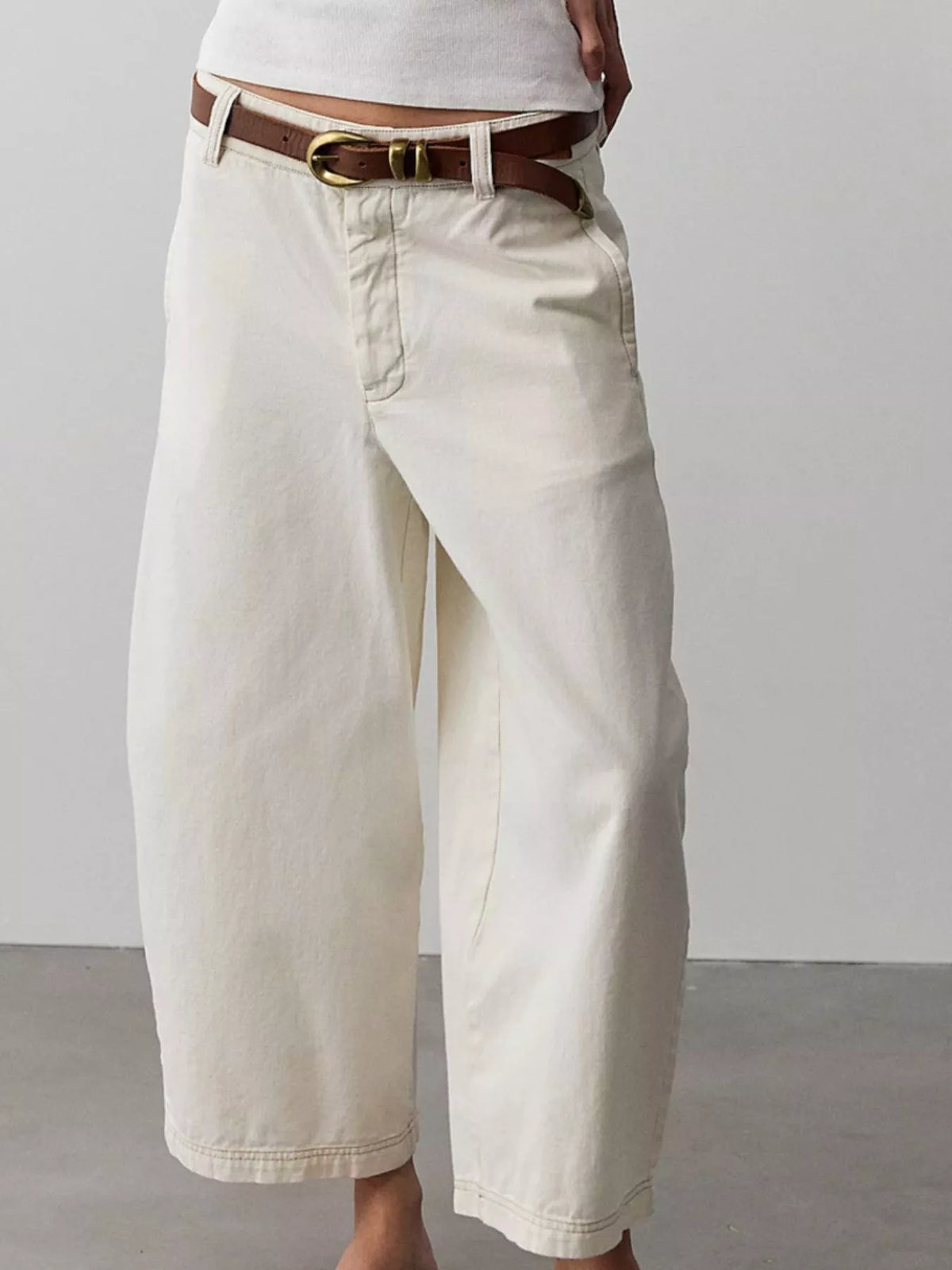 Wide-Leg Cropped Jeans with Pockets
