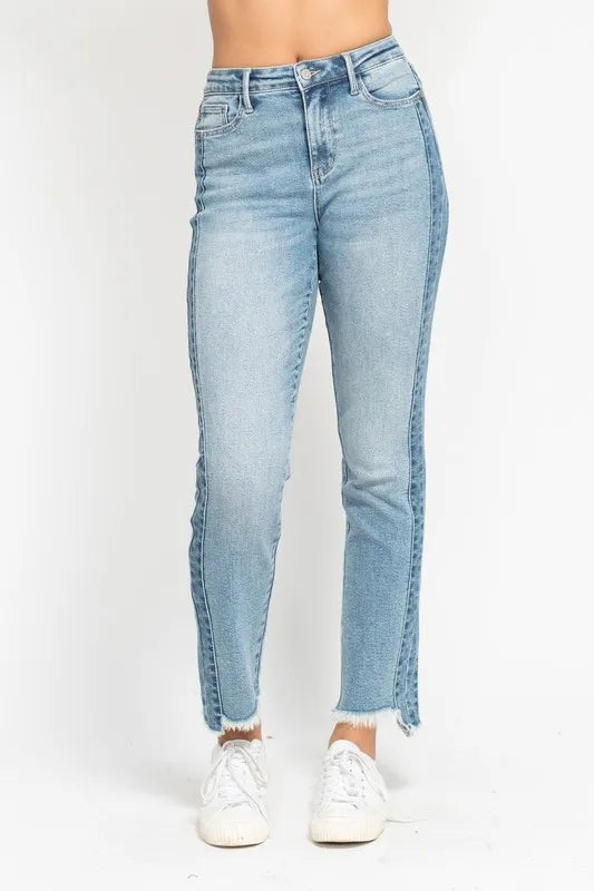 Judy Blue Slim Jeans with Fray Hem in Medium Wash in Md