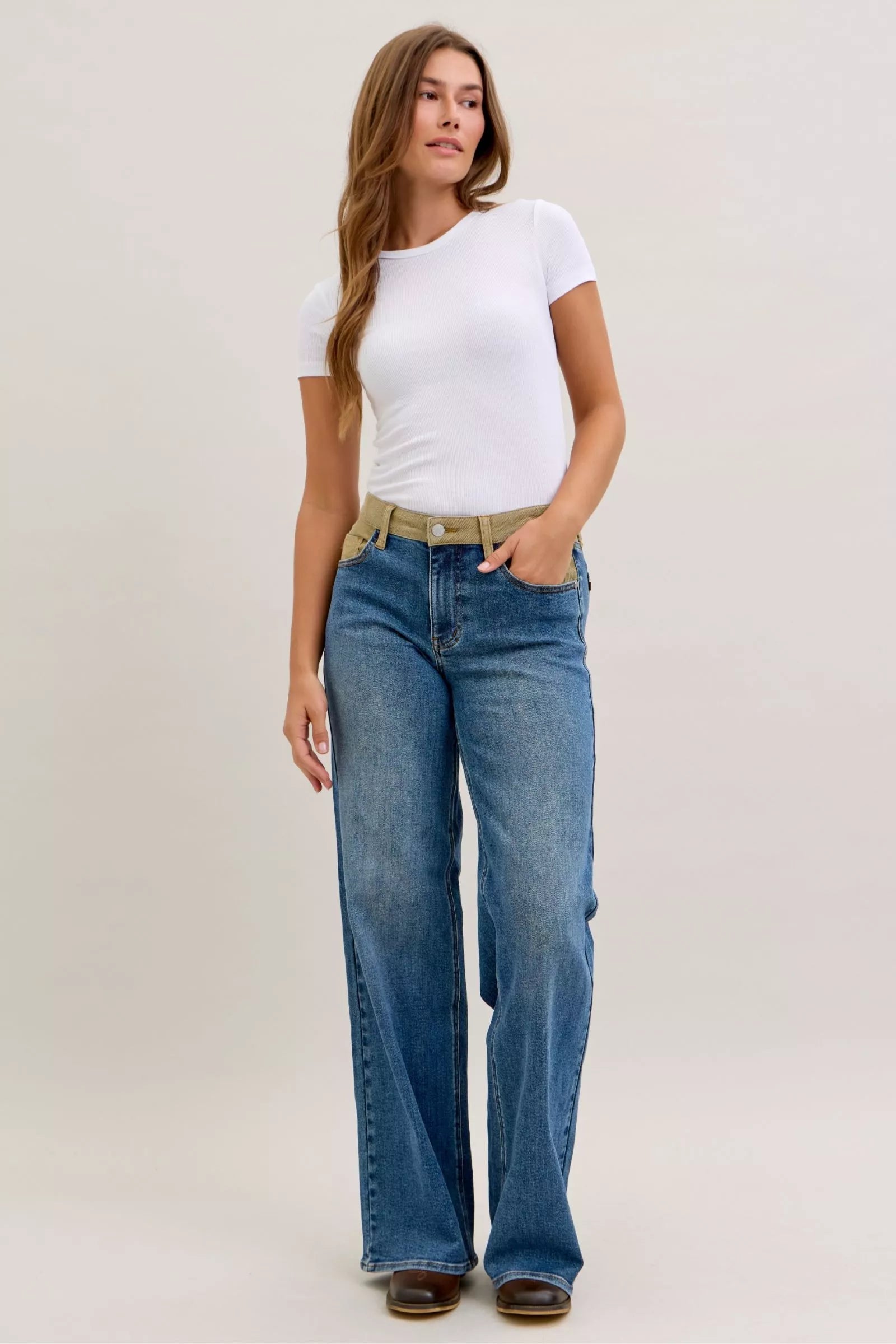 Judy Blue Medium Wash Column Straight Jeans with Corduroy Waist in Md