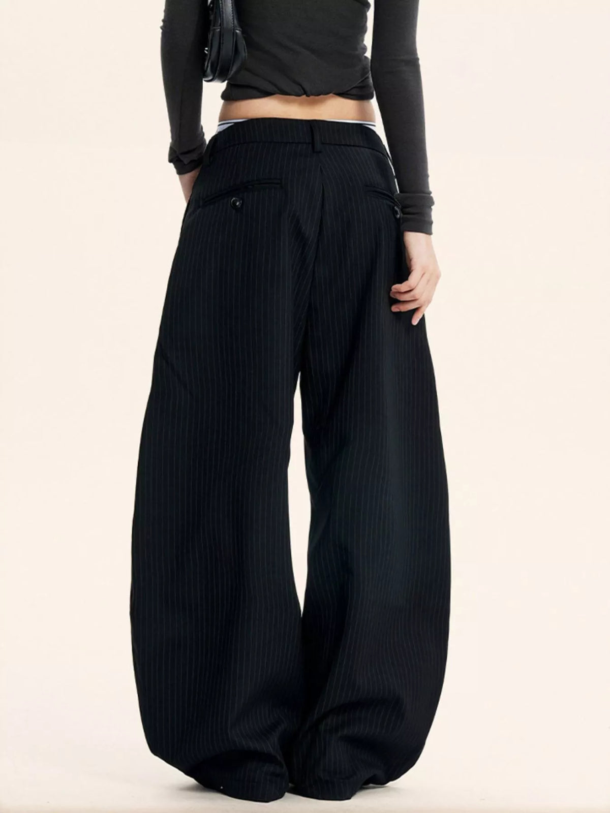 Plus Size Pleated Wide-Leg Pants in Black