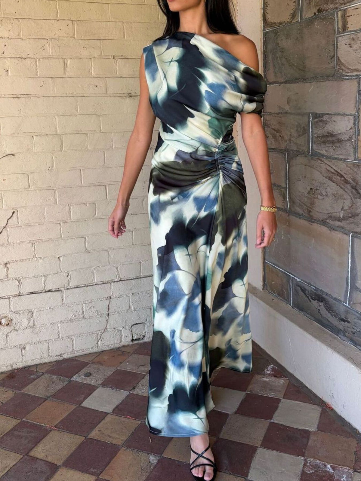 One-Shoulder Floral Maxi Dress