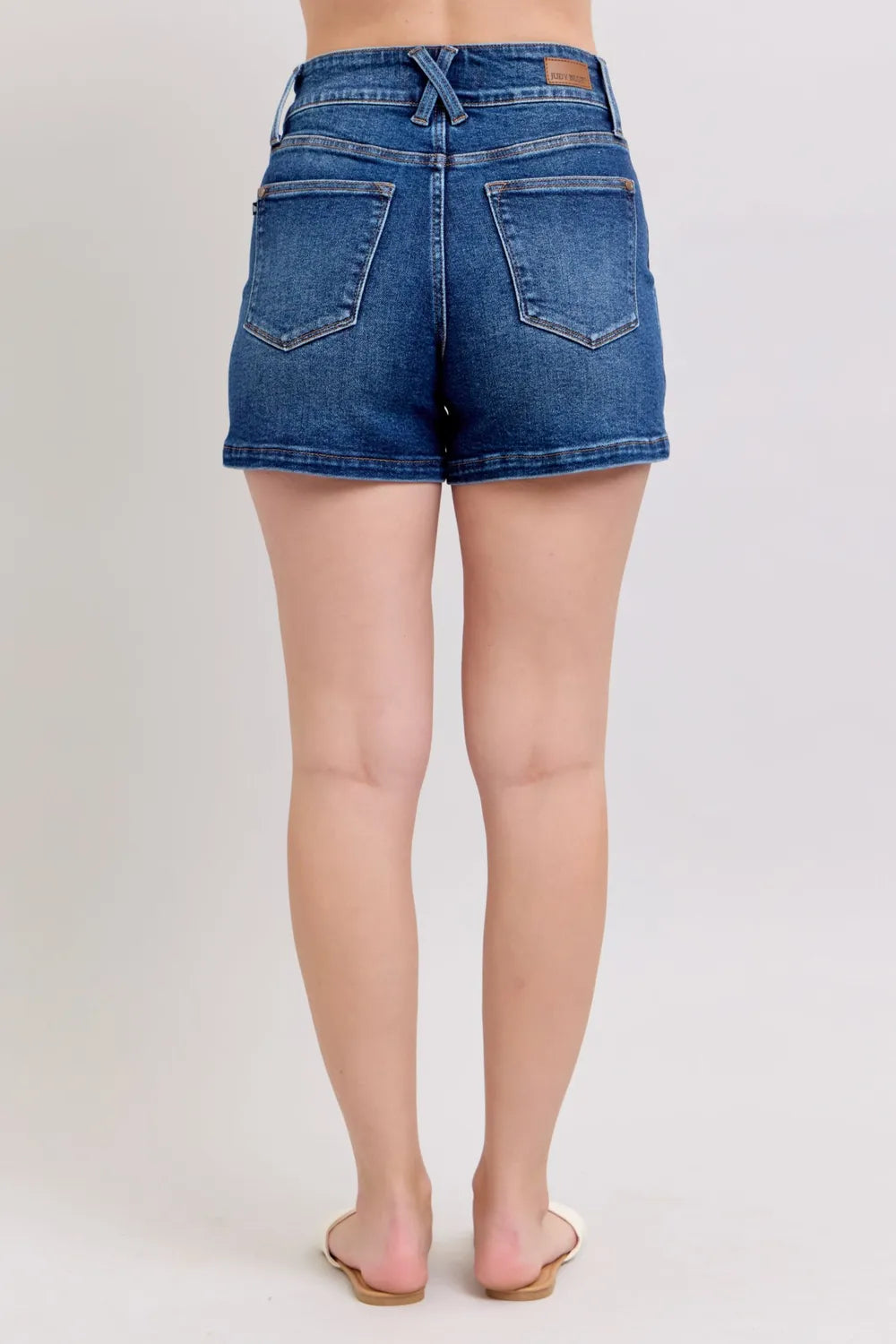 Judy Blue Double Button Denim Shorts in Dark