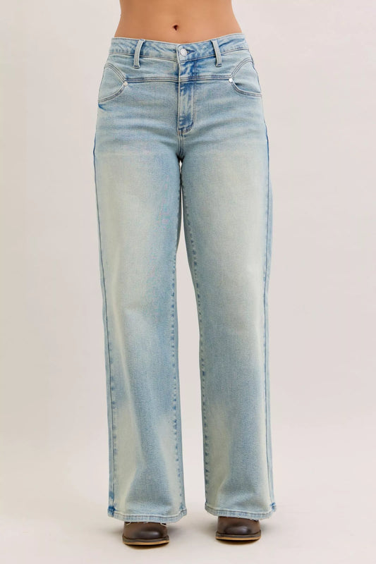 Judy Blue High Waist Column Straight Jeans in Medium Wash in Md