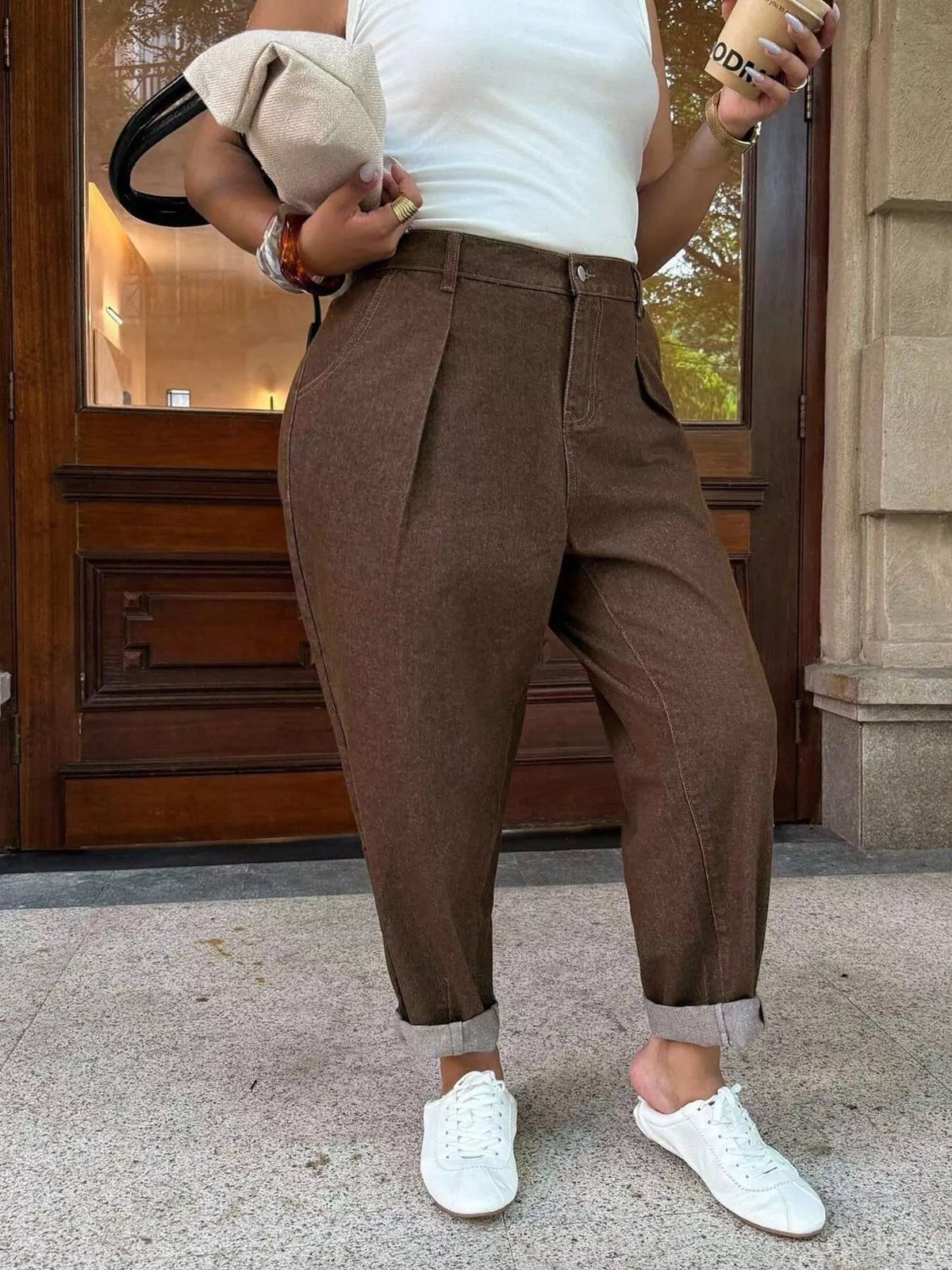 Plus Size Loose Fit Pleated Jeans in Brown