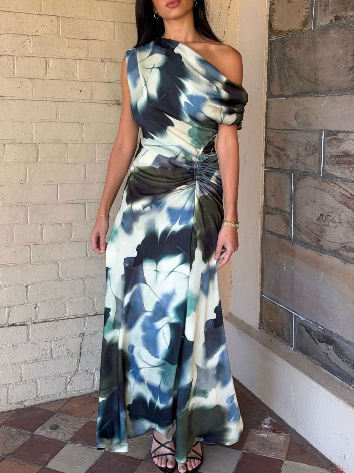 One-Shoulder Floral Maxi Dress