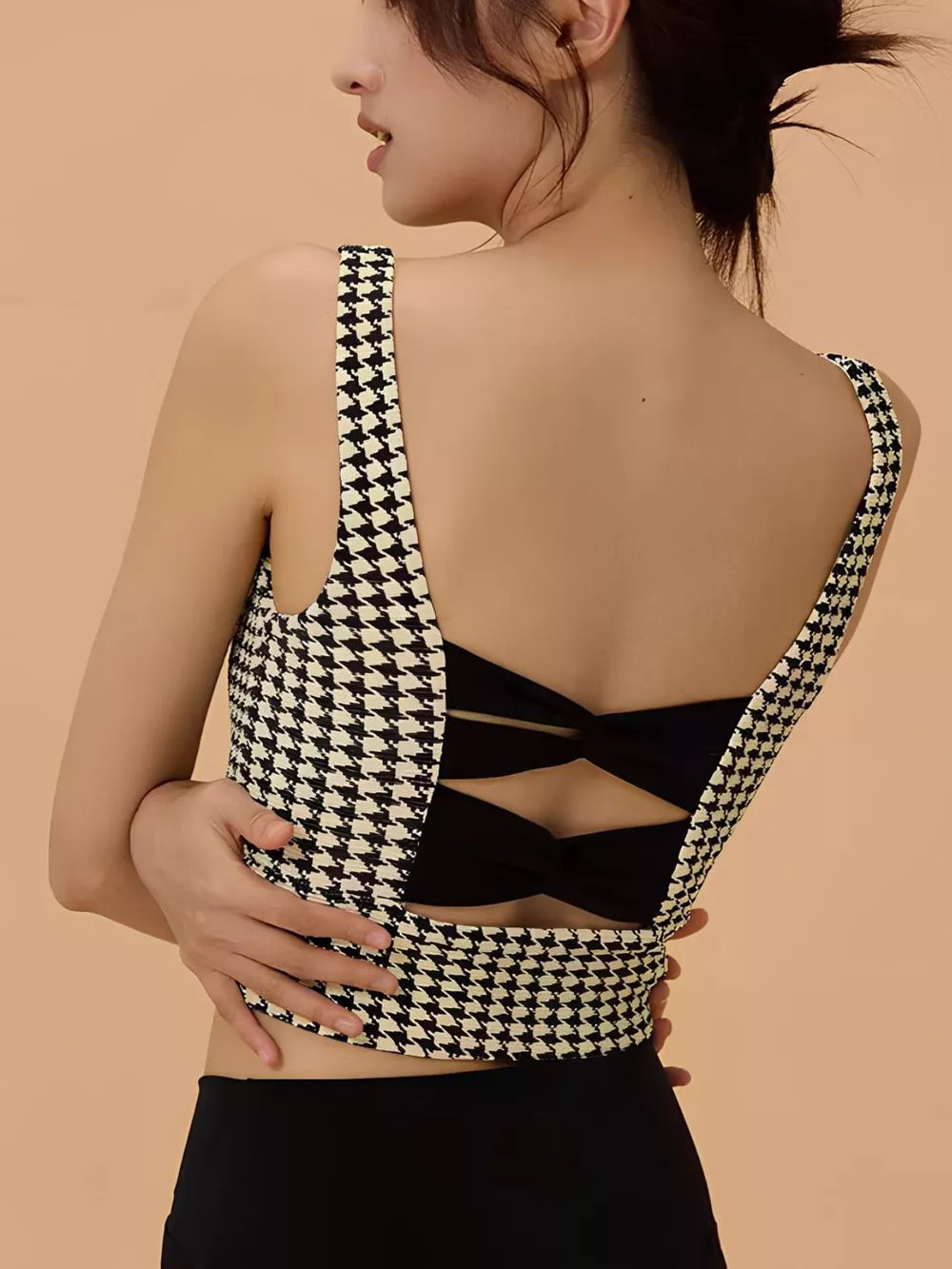 Crisscross Back Houndstooth Active Bra in Plaid