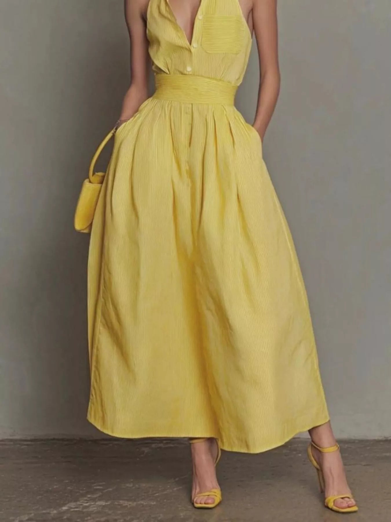 Sleeveless Maxi Dress with Pockets in Yellow