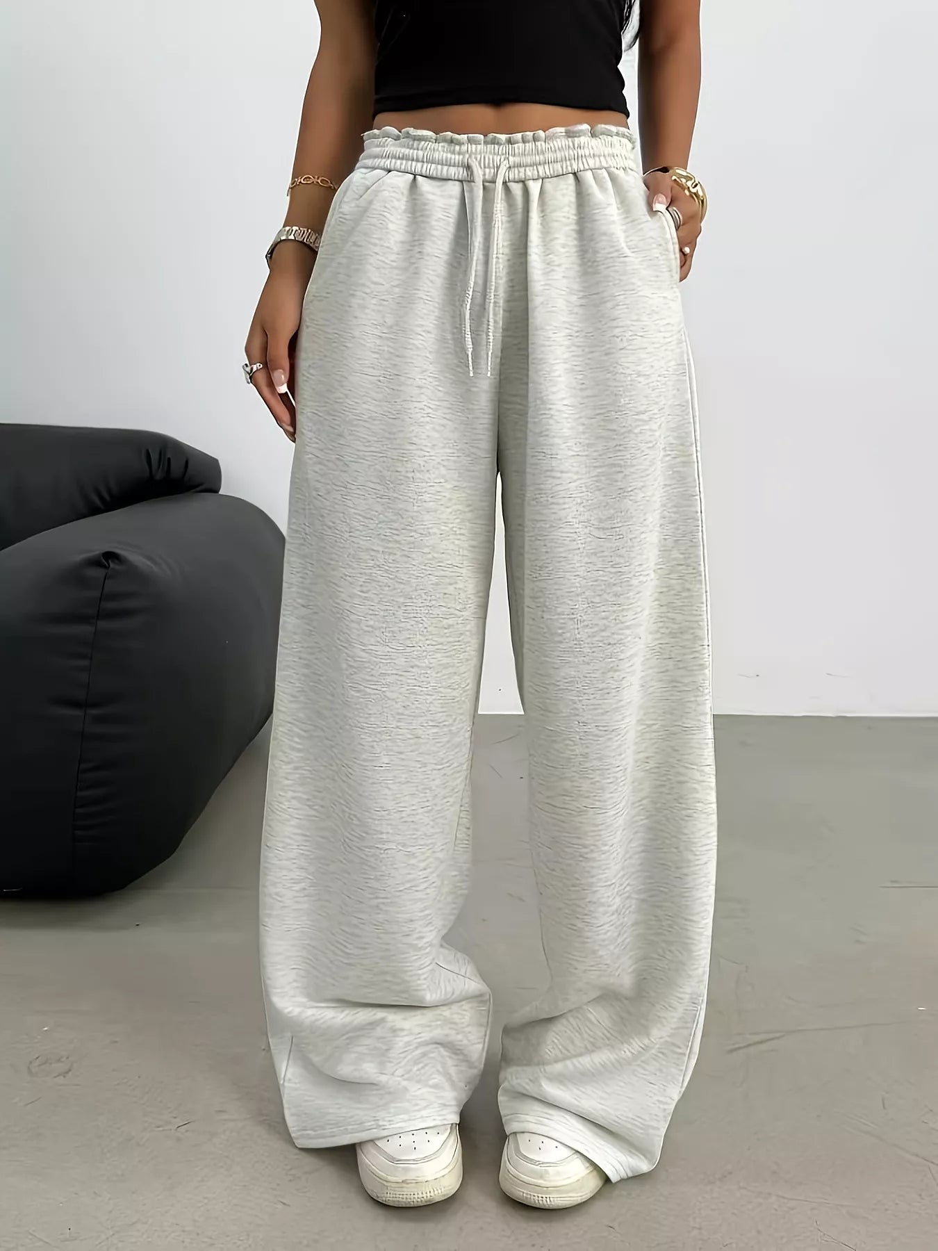 Wide Leg Drawstring Sweatpants in Gray