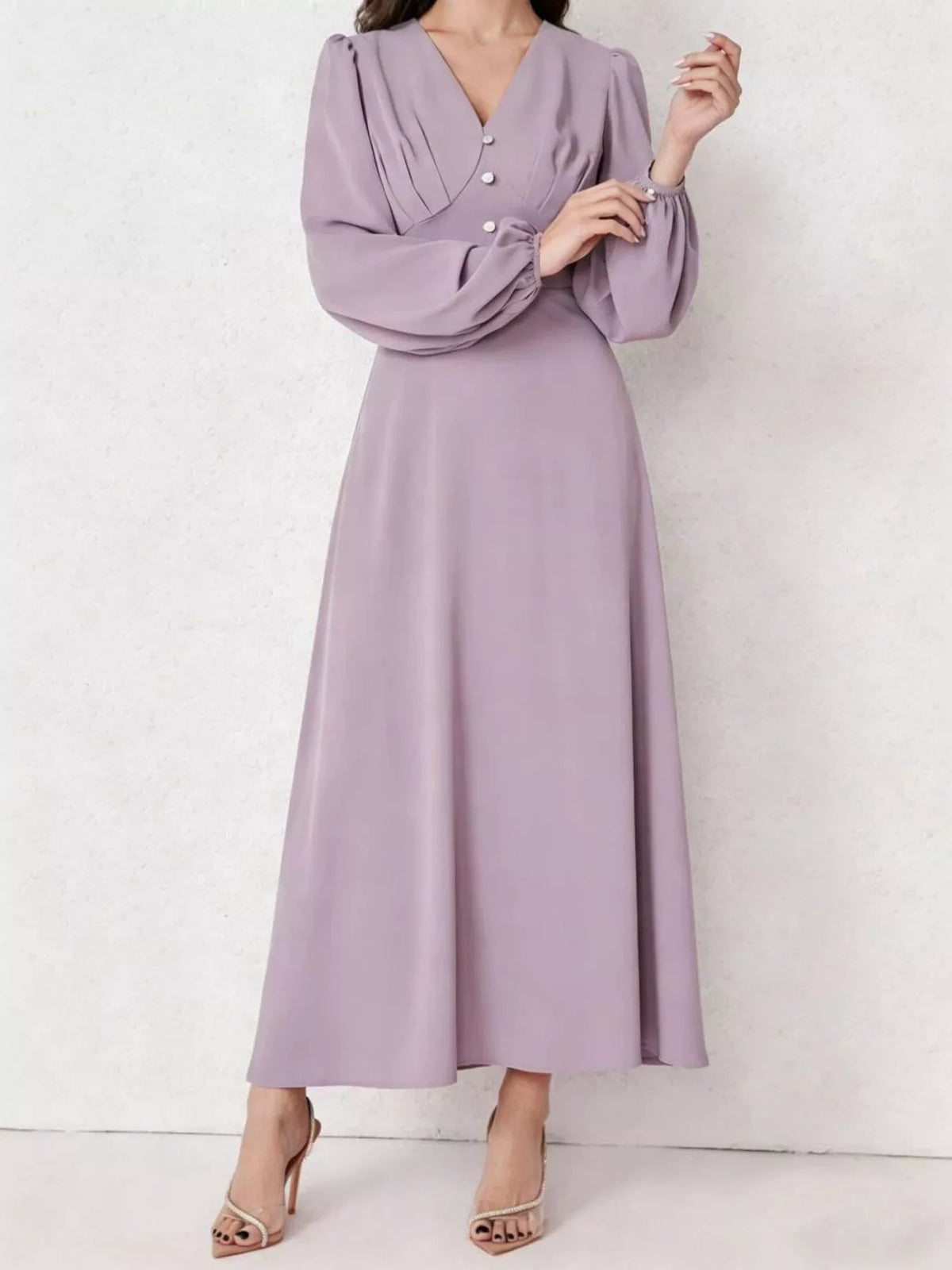V-Neck Balloon Sleeve Maxi Dress in Lavender