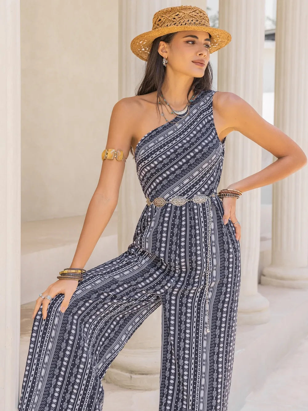 Printed Single-Shoulder Sleeveless Jumpsuit