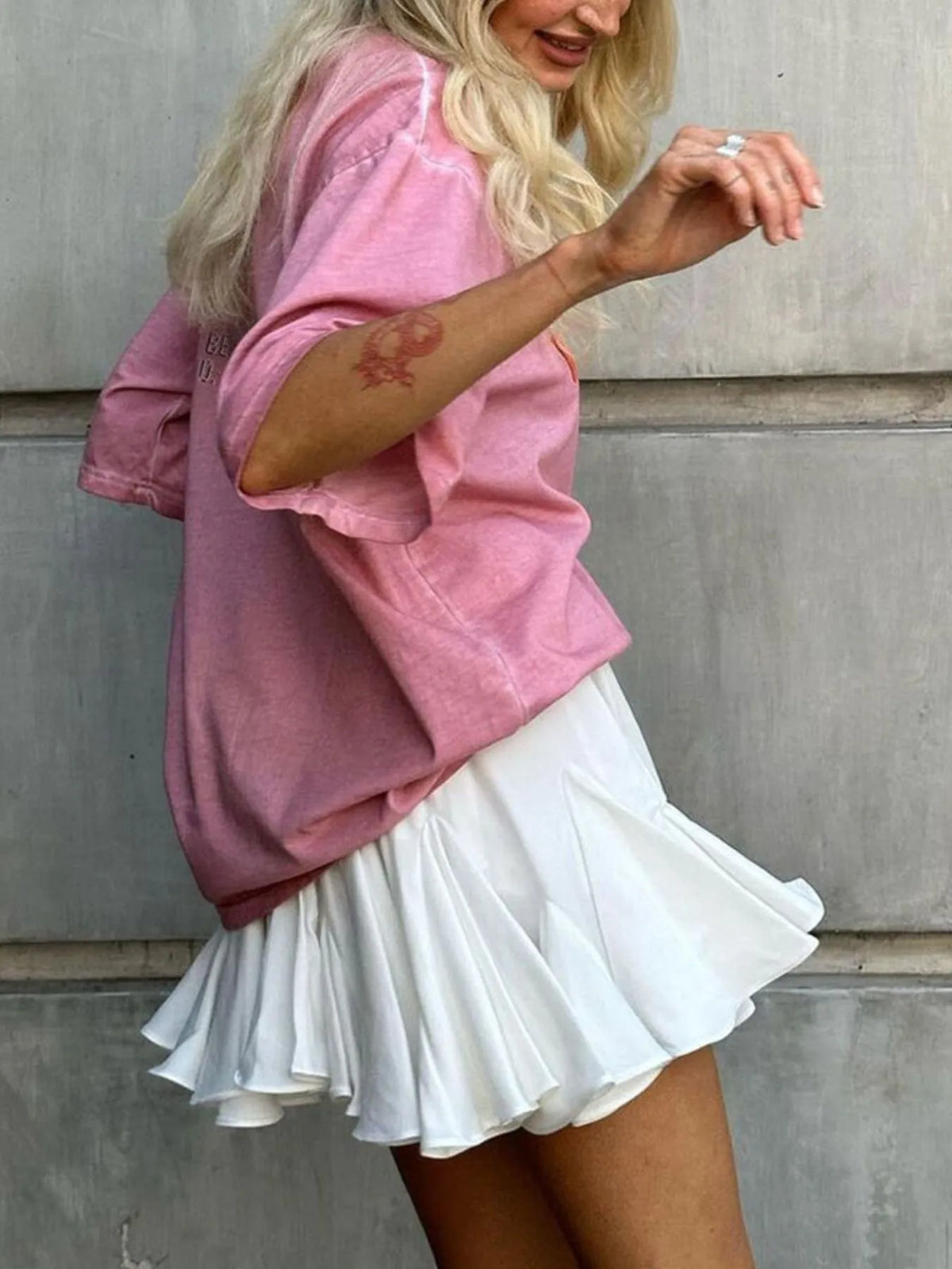 Ruffled-Hem Elastic Waist Skirt