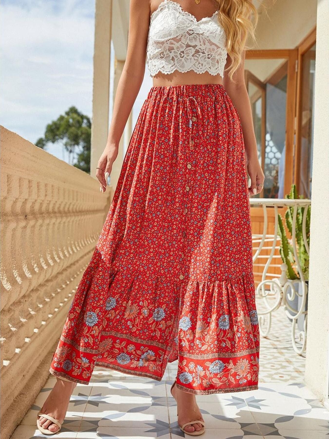 Floral Buttoned Slit Skirt