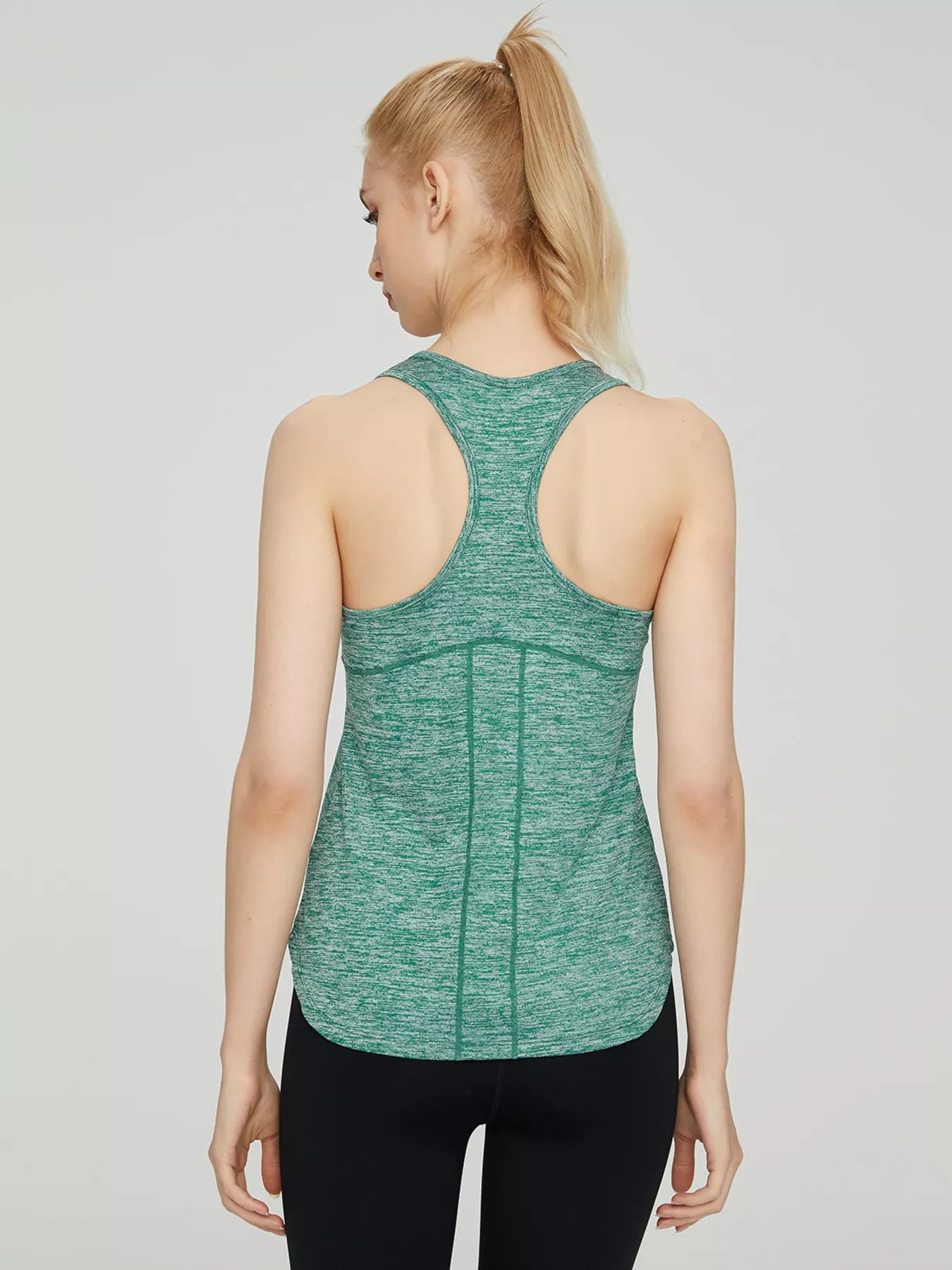 Quick-Drying Active Tank with Seam Detail