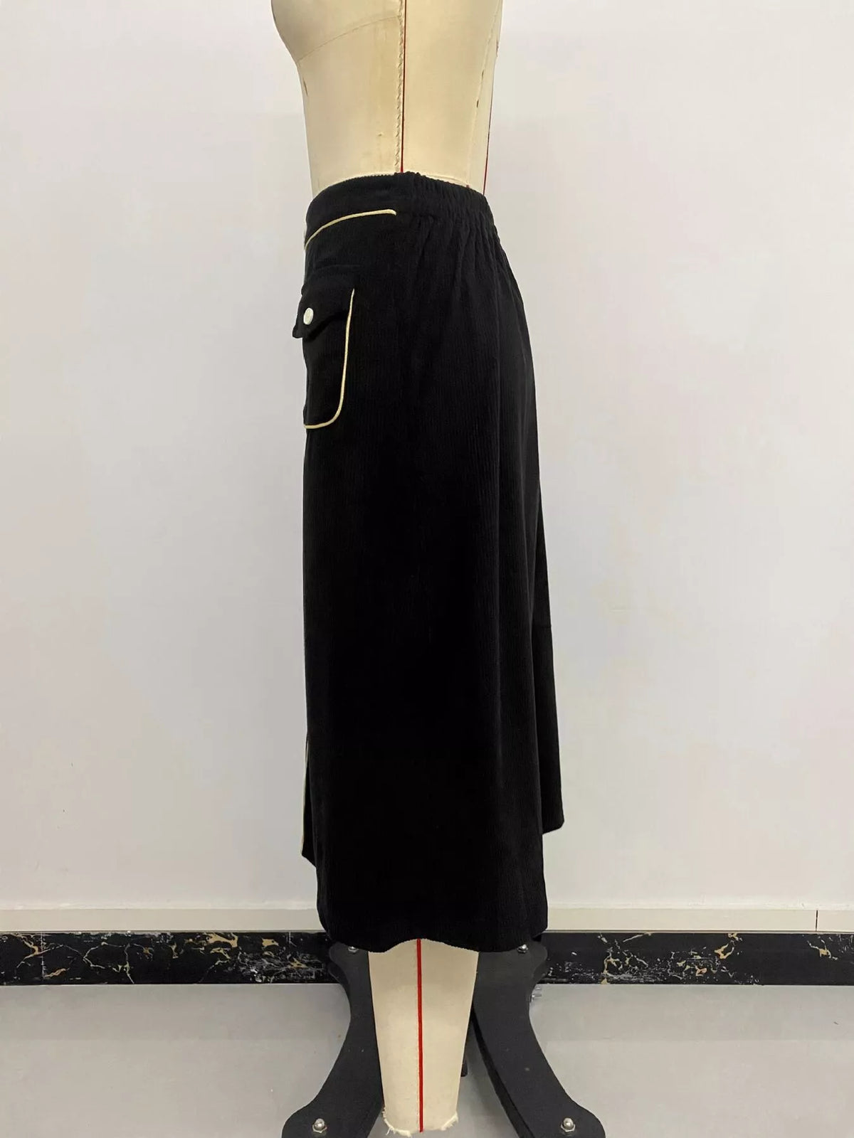Corduroy Midi Skirt in Black