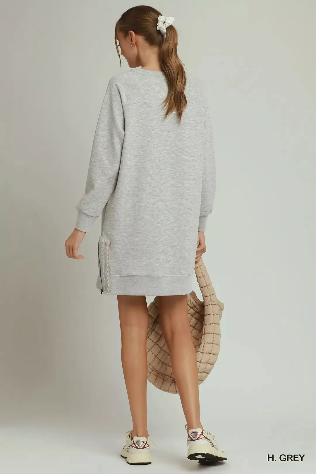 Umgee Side Crochet Zipper Detail Dress in Heather Grey in H. grey