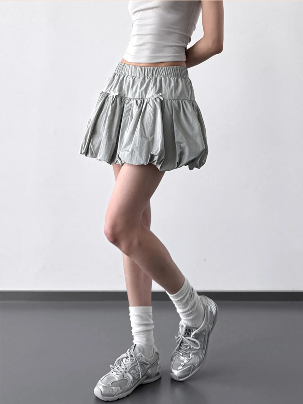 Bubble Hem Mini Skirt in Gray