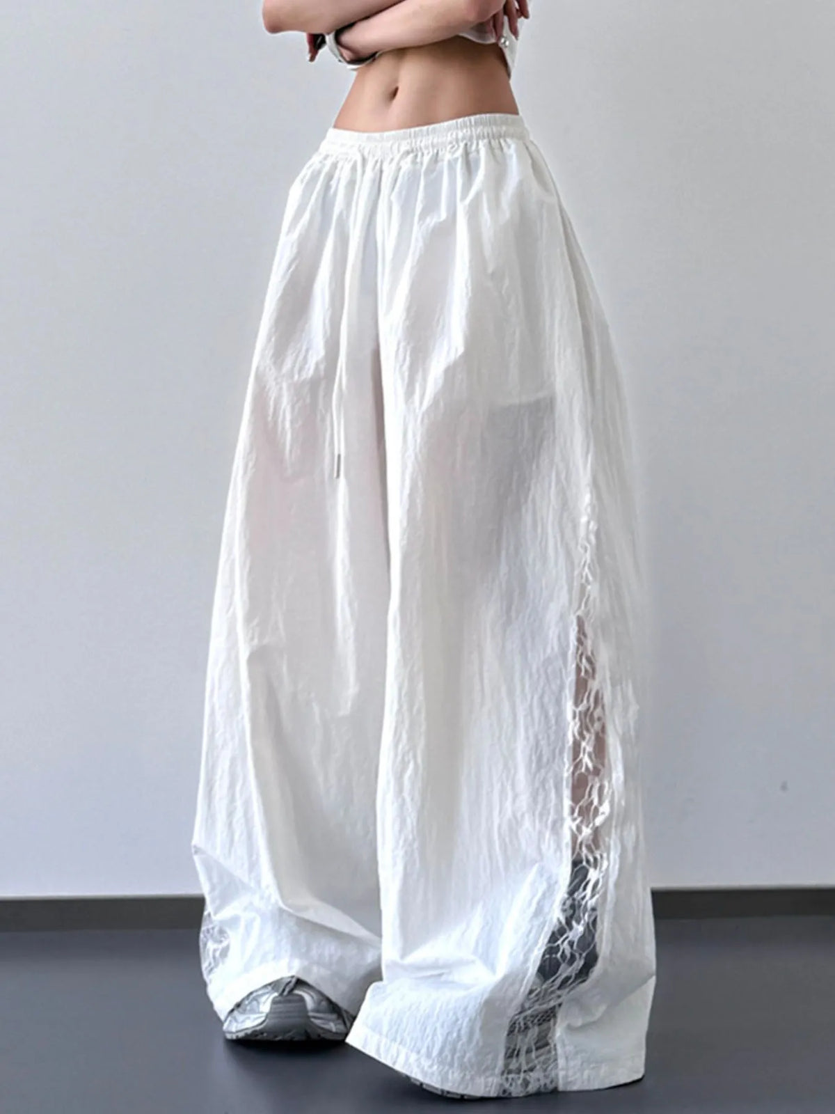 Lace Detail Wide-Leg Pants