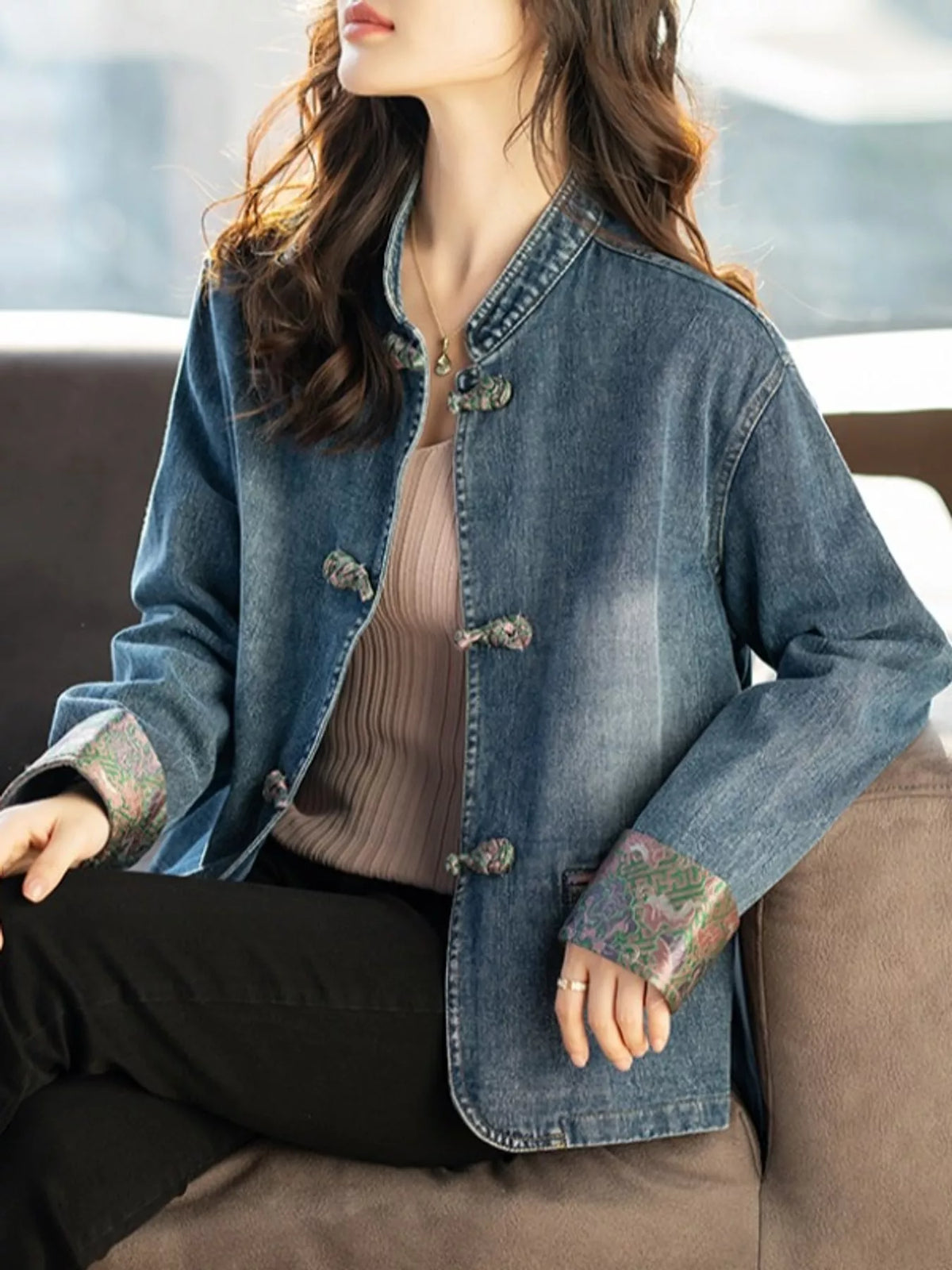 Knot Button Floral Cuff Denim Jacket in Blue