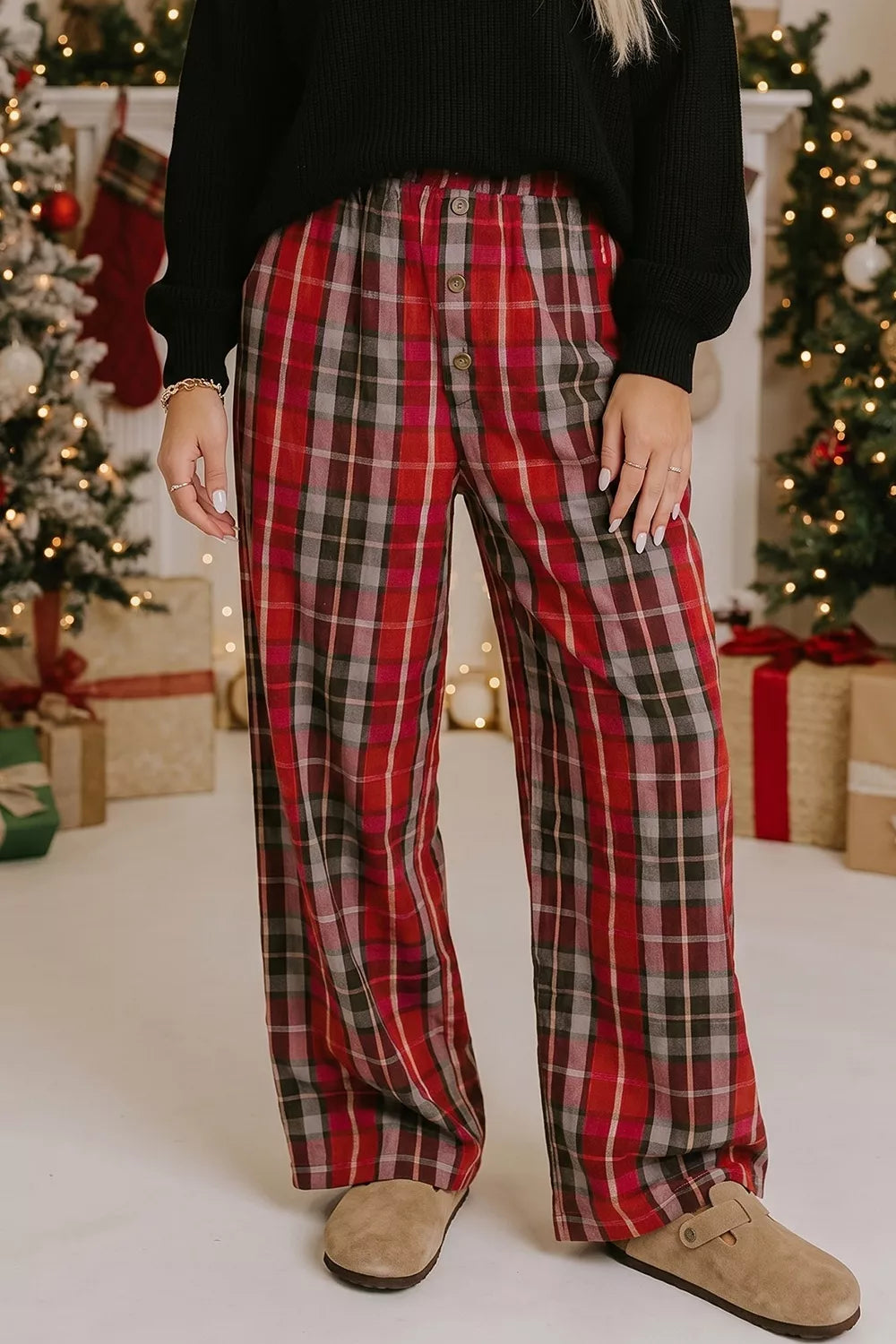 Plaid Elastic-Waist Pocket Pants in Burgundy