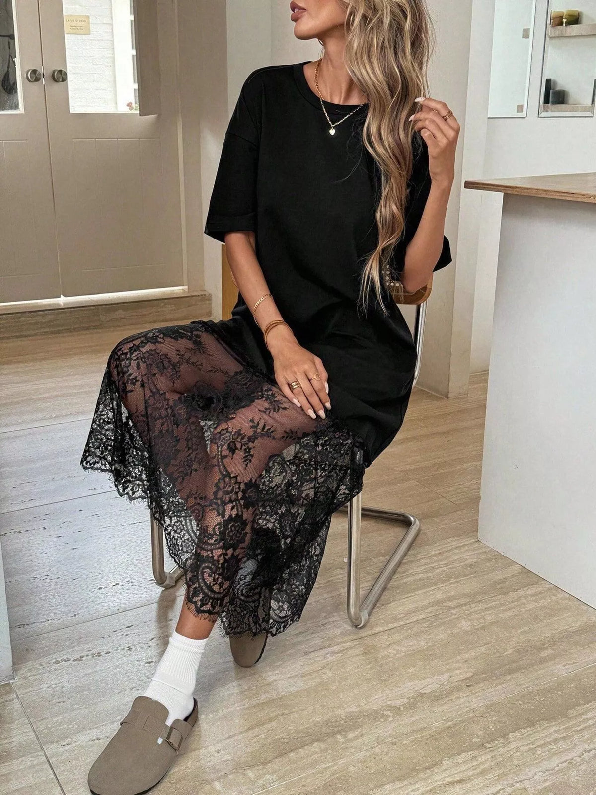 Floral Lace-Hem Tee Dress in Black