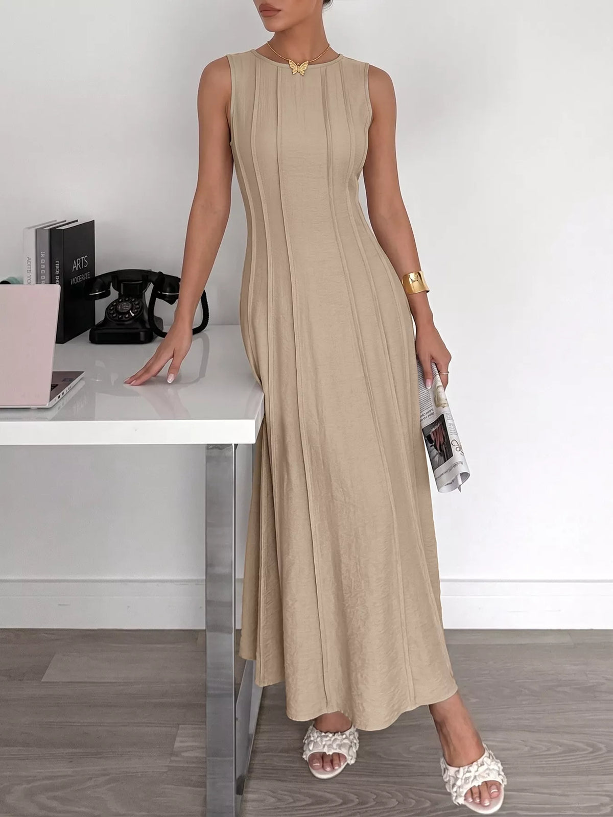 Round Neck Sleeveless Texture Maxi Dress in Khaki