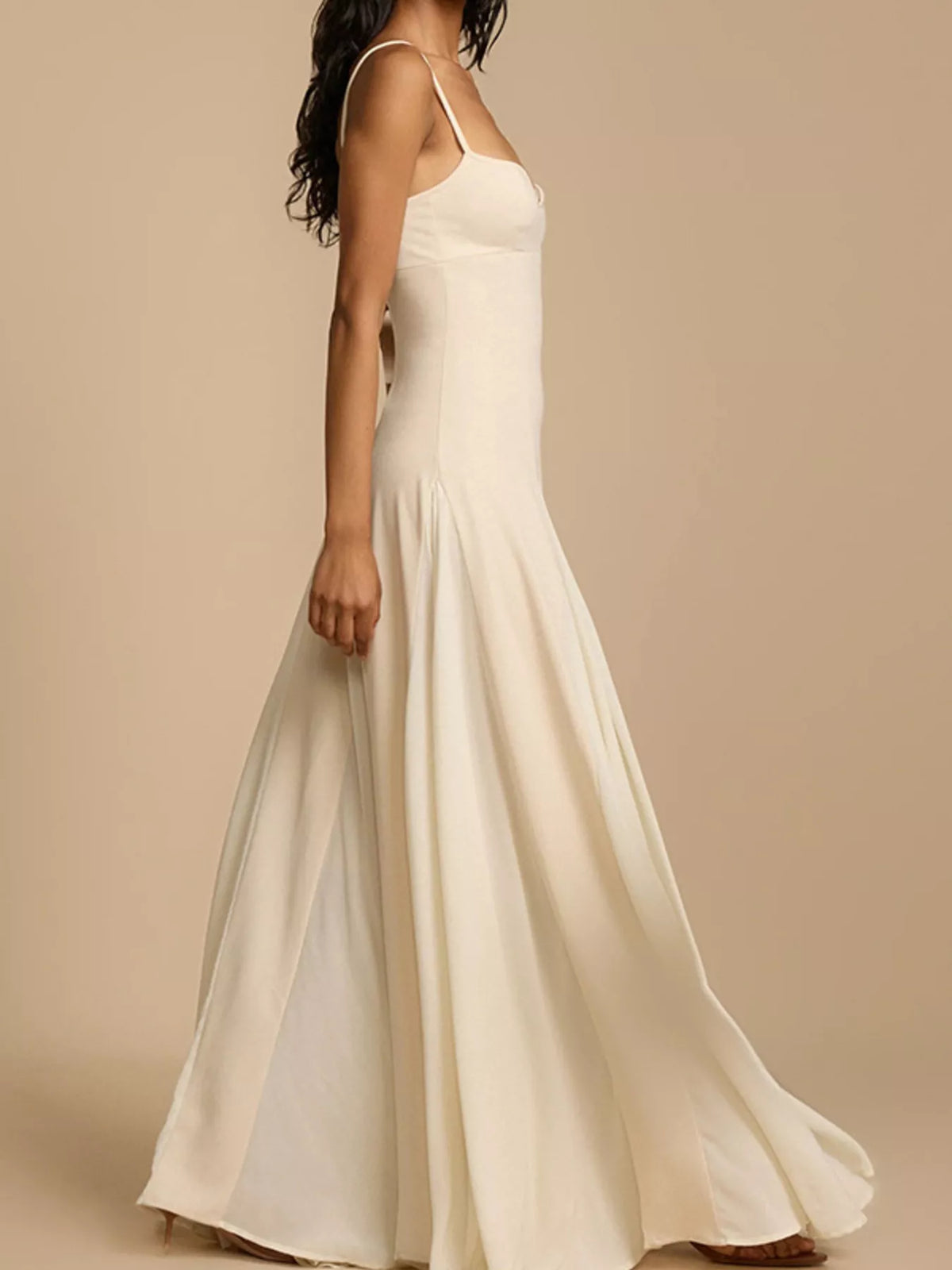Sweetheart Neck Spaghetti Strap Flowy Maxi Dress in White